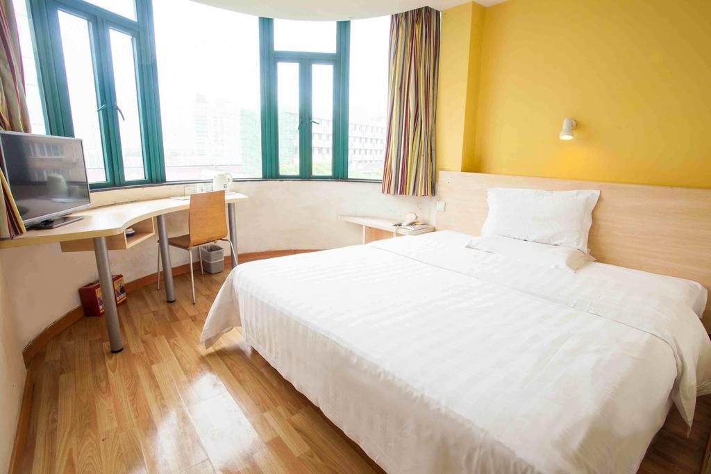 7Days Inn Luoyang Nanchang Road Wangfujing Camera foto
